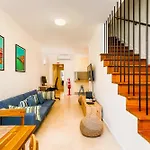 Seaside Duplex Apartament *