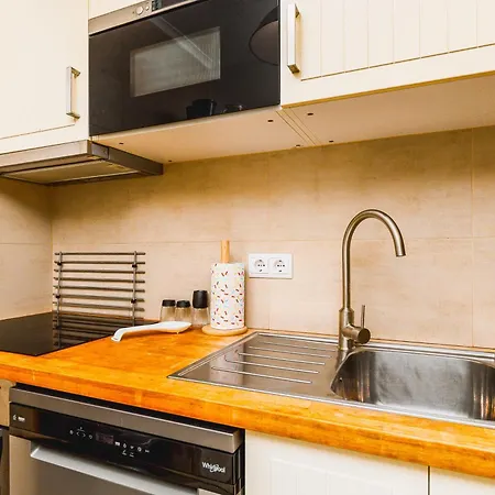 Seaside Duplex Apartament Віавіа